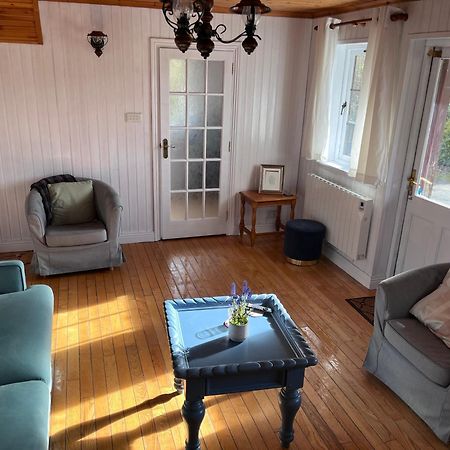 Cosy Lakeside Chalet With Option To Add Private Hot Tub Duneena ภายนอก รูปภาพ