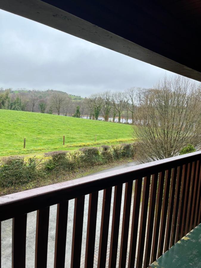Cosy Lakeside Chalet With Option To Add Private Hot Tub Duneena ภายนอก รูปภาพ